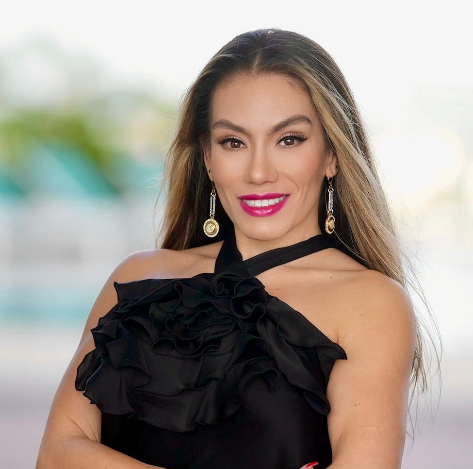 Marjorie Galeano — Luxury Real Estate Specialist